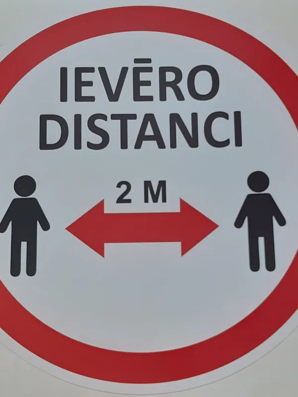 Prece Uzlīme drošības - Ievēro distanci D-20 cm Attēls